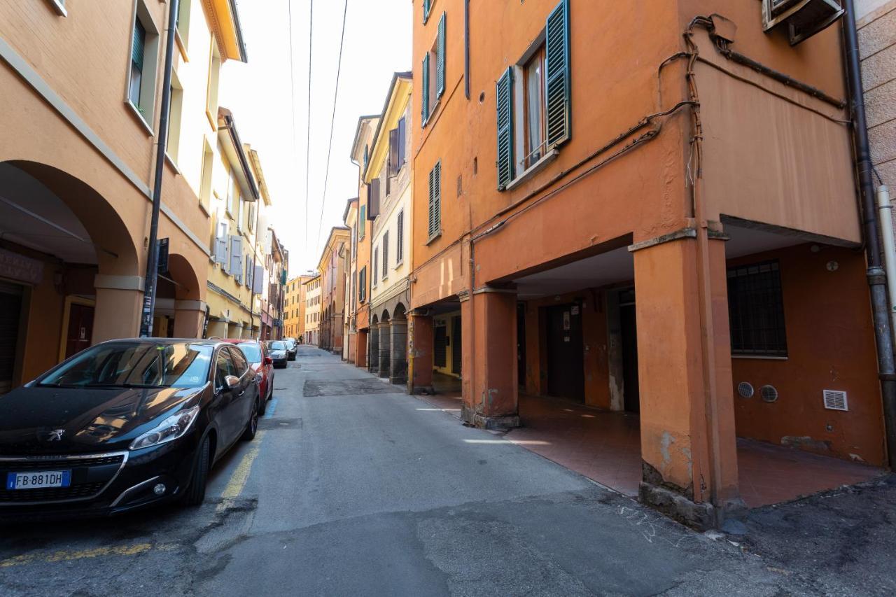 Bologna'S Way Sguardo Sui Tetti Apartamento Exterior foto